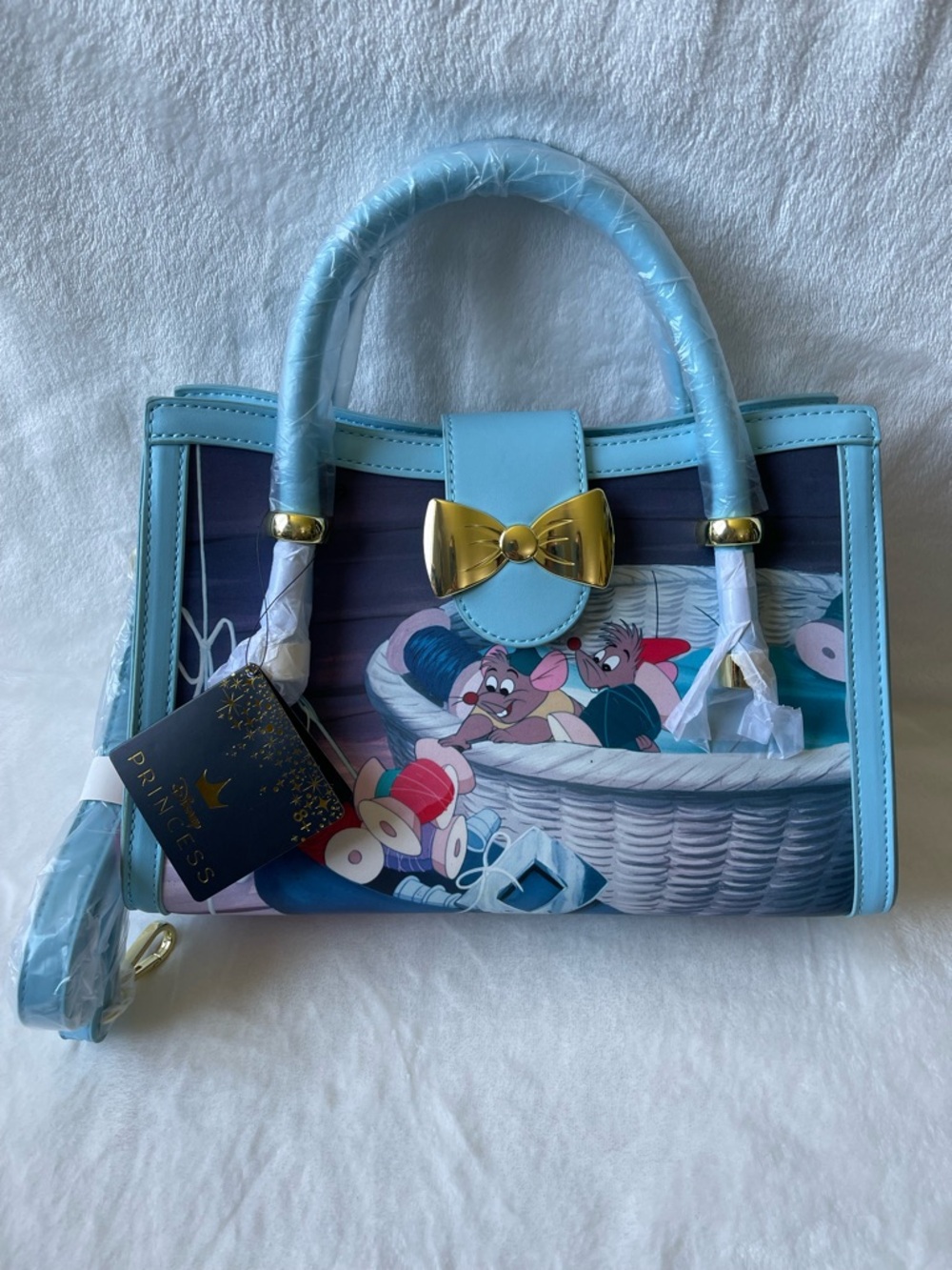 Loungefly Disney Princess Cinderella Princess Scenes Crossbody Bag New - Picture 3 of 14